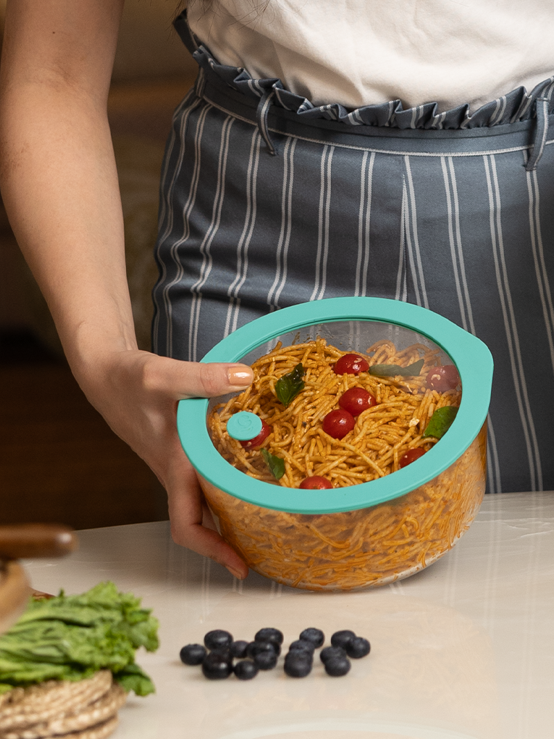 Large Borosilicate Glass Serving Bowl with Leak-proof Lid – 1600ml Mellow Mist